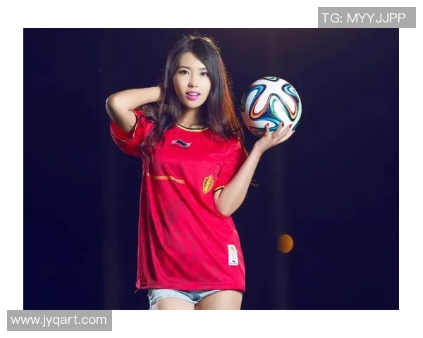 足球明星壁纸与个性球衣设计的完美结合让你尽享足球魅力与时尚风采